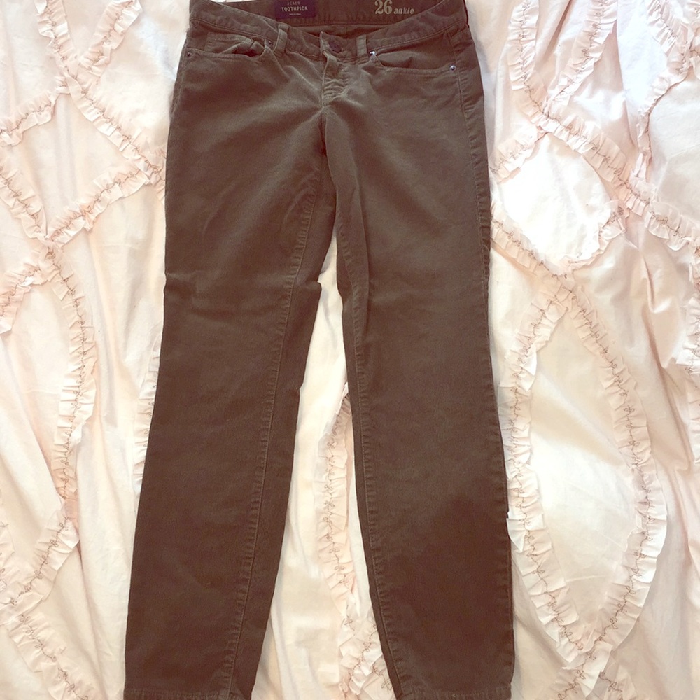 J. Crew Toothpick Cord- olive green